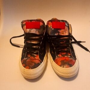 Women's Floral Converse size 7
